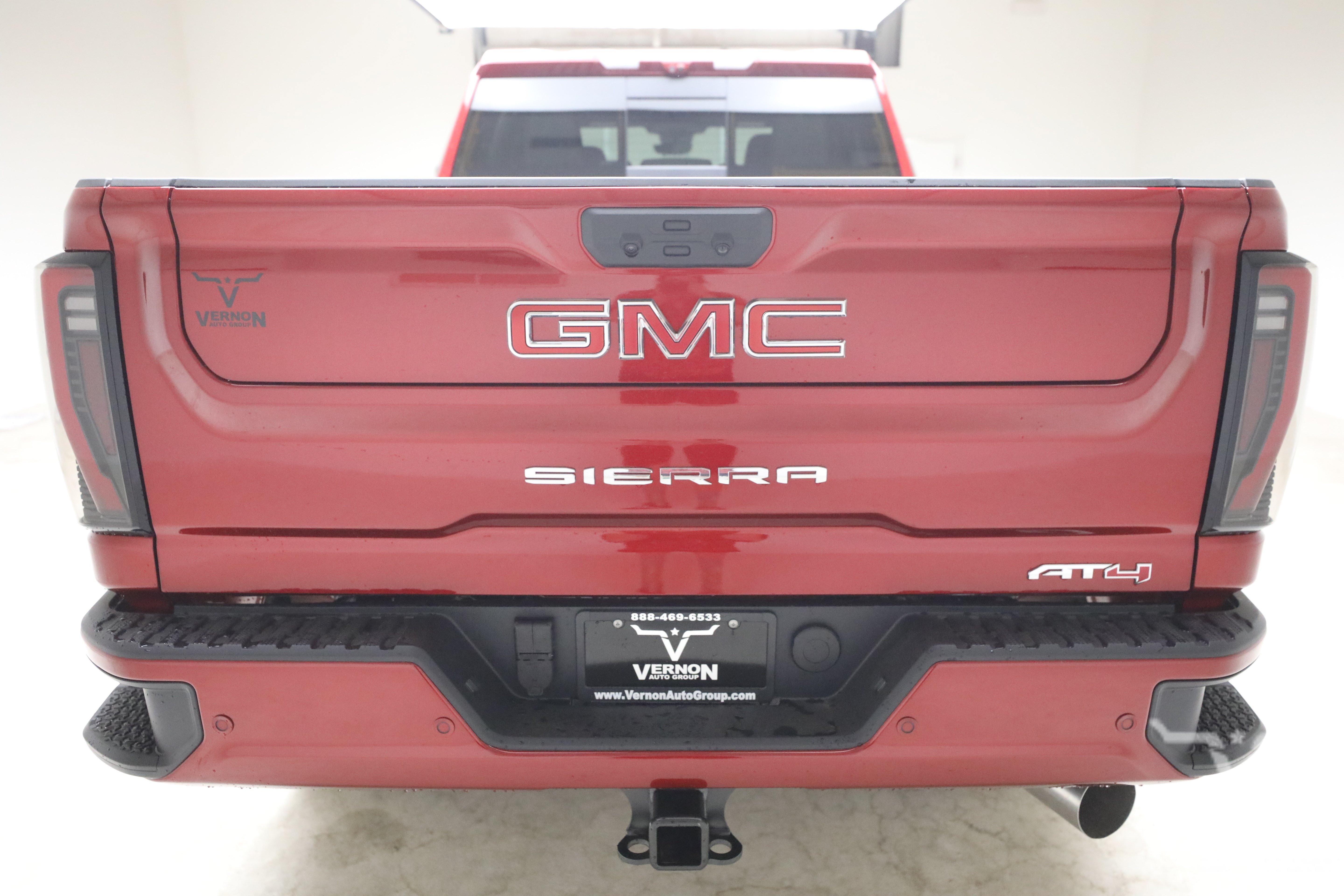New 2026 GMC Sierra 2500 AT4 w/ AT4 Premium Plus Package AWD/4WD image 4