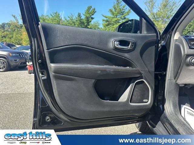 Certified 2021 Jeep Compass Limited w/ Sun and Sound Group AWD/4WD image 14