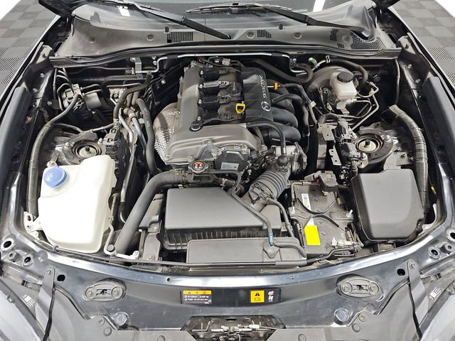Used 2023 MAZDA MX-5 Miata Sport RWD image 9