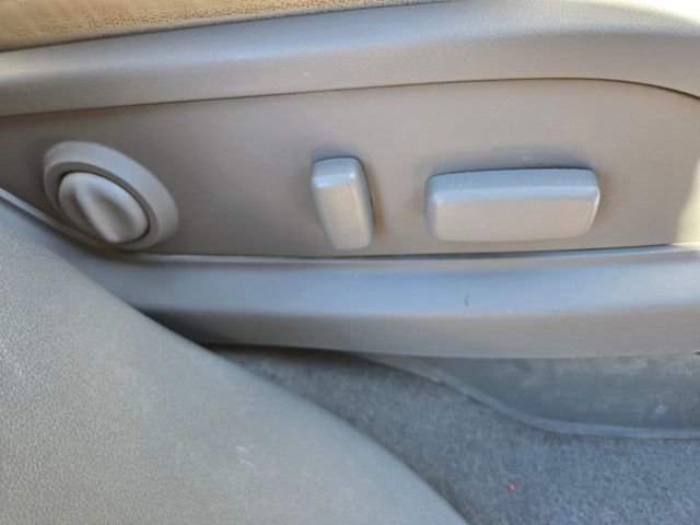 Used 2015 Chevrolet Traverse LT AWD/4WD image 34