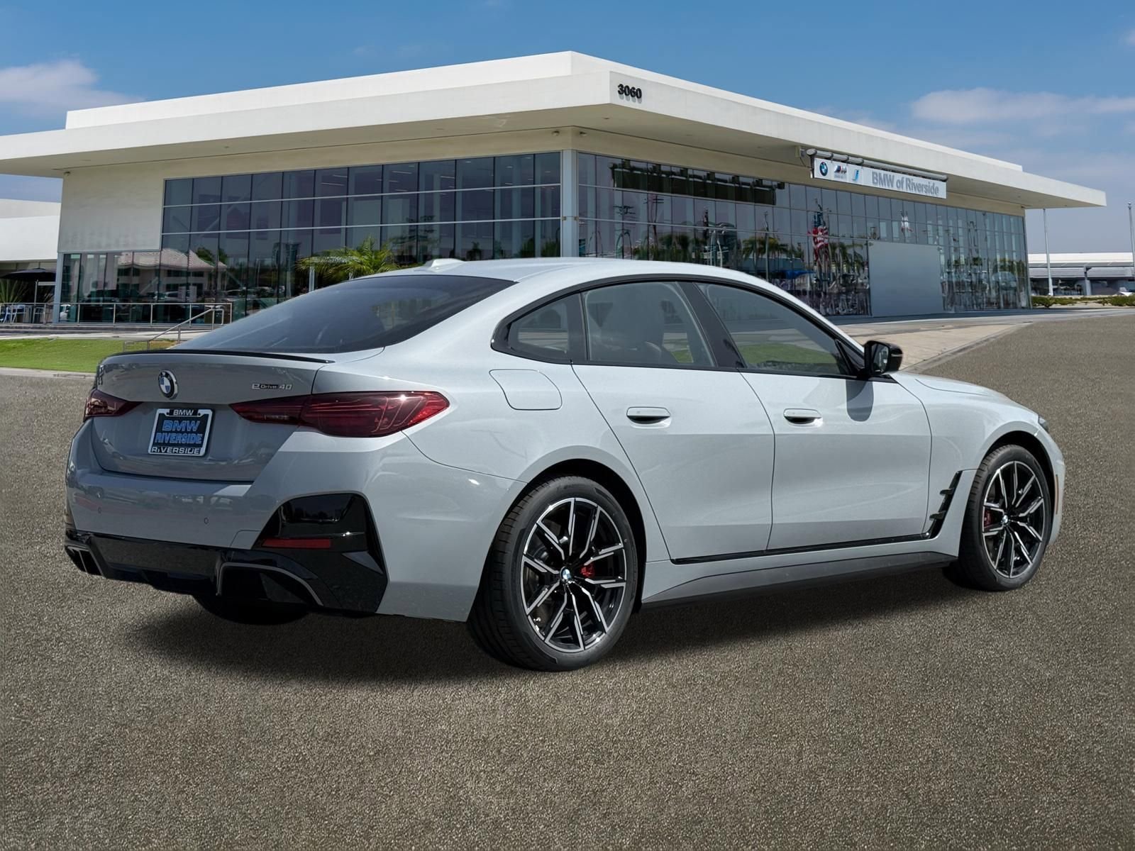New 2026 BMW i4 eDrive40 w/ M Sport Package RWD image 10