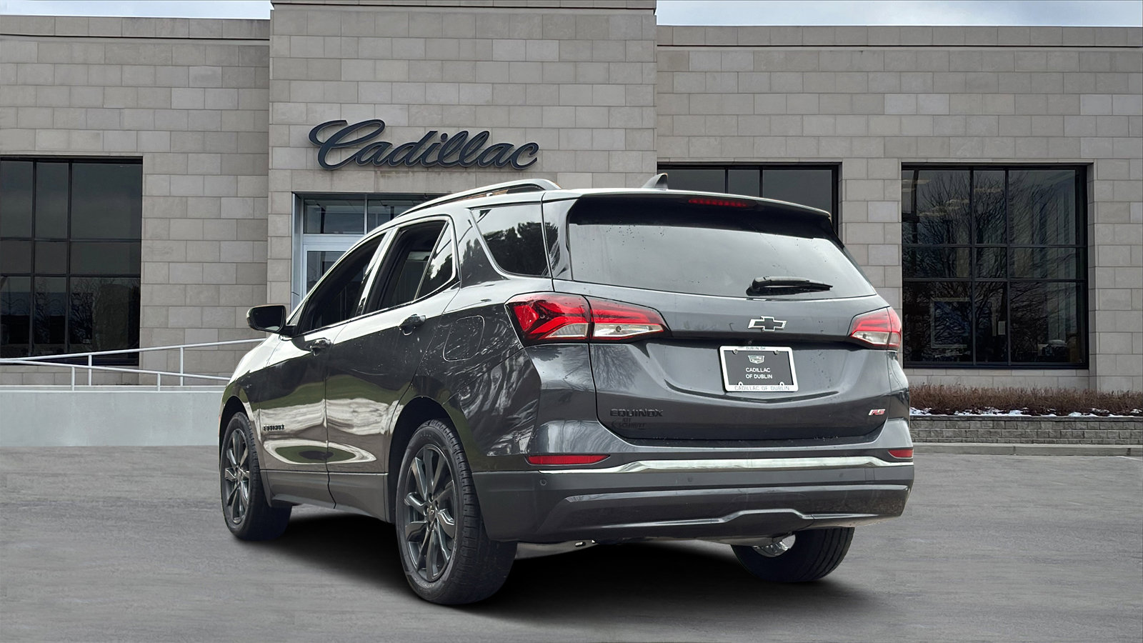 Used 2022 Chevrolet Equinox RS w/ RS Leather Package image 4