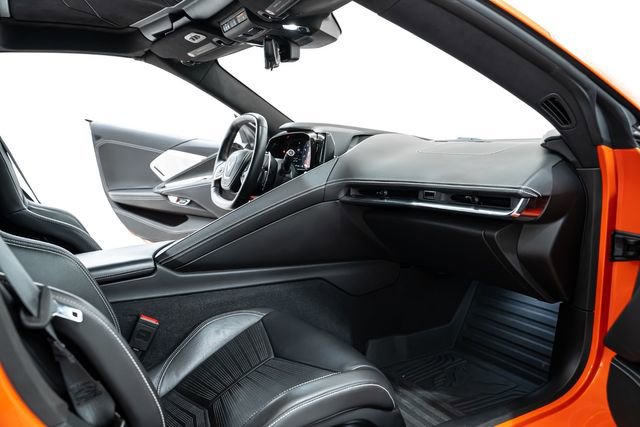 Used 2020 Chevrolet Corvette Stingray Premium Cpe w/ 3LT Preferred Equipment Group image 29