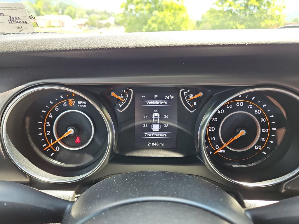 Used 2023 Jeep Gladiator Sport AWD/4WD image 16