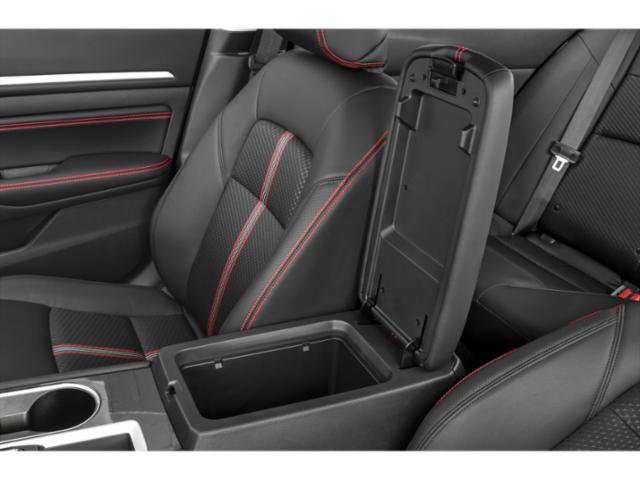 Used 2024 Nissan Altima 2.5 SR FWD image 17