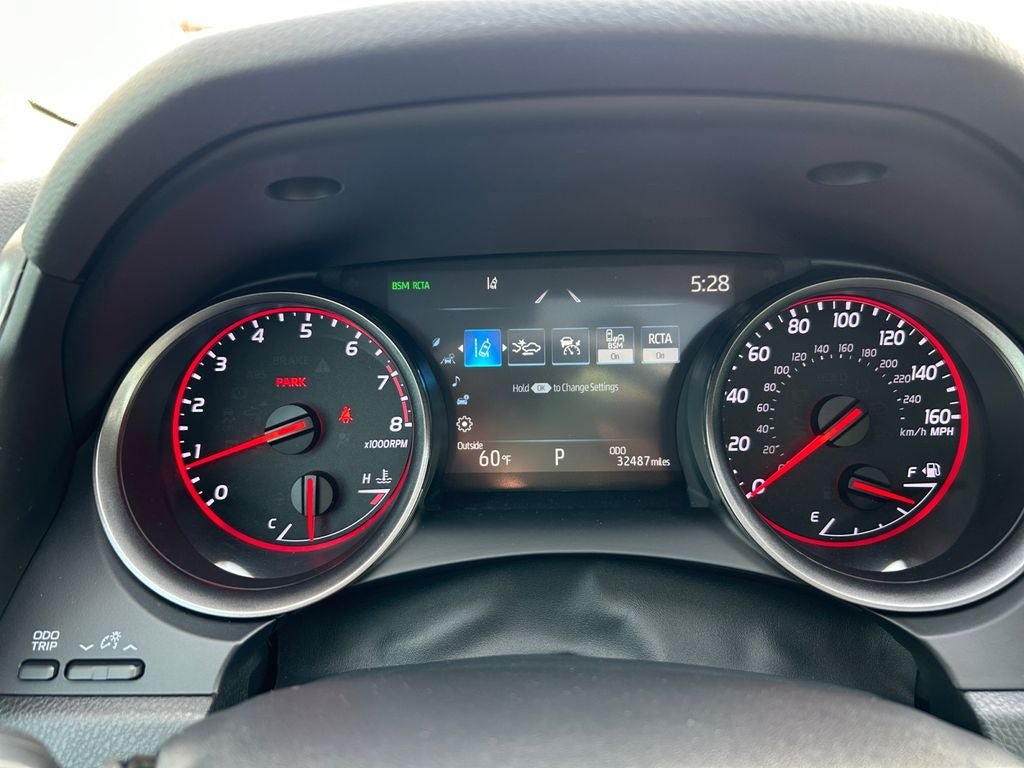 Used 2022 Toyota Camry XSE w/ Navigation Package FWD image 16