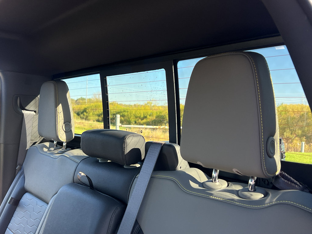 New 2026 Chevrolet Silverado 1500 ZR2 image 42