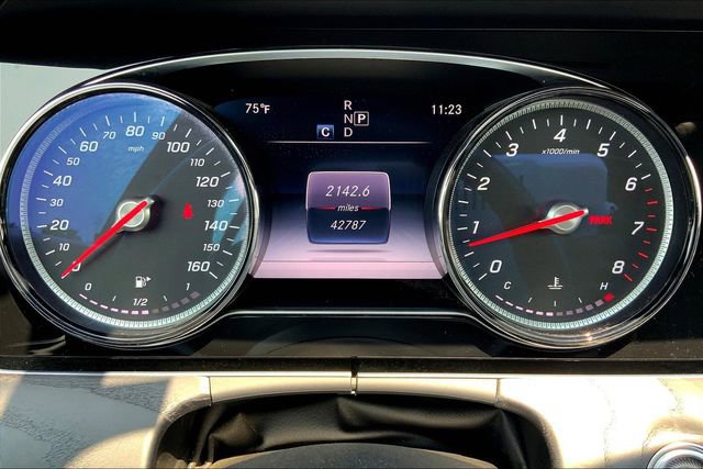 Used 2019 Mercedes-Benz E 300 4MATIC image 22