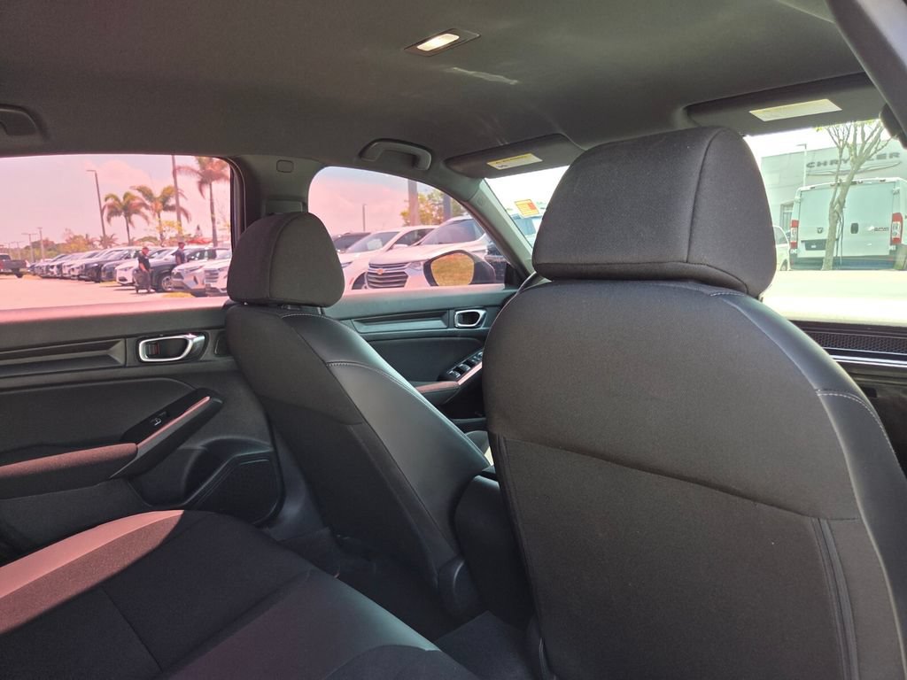 Used 2024 Honda Civic Sport image 13