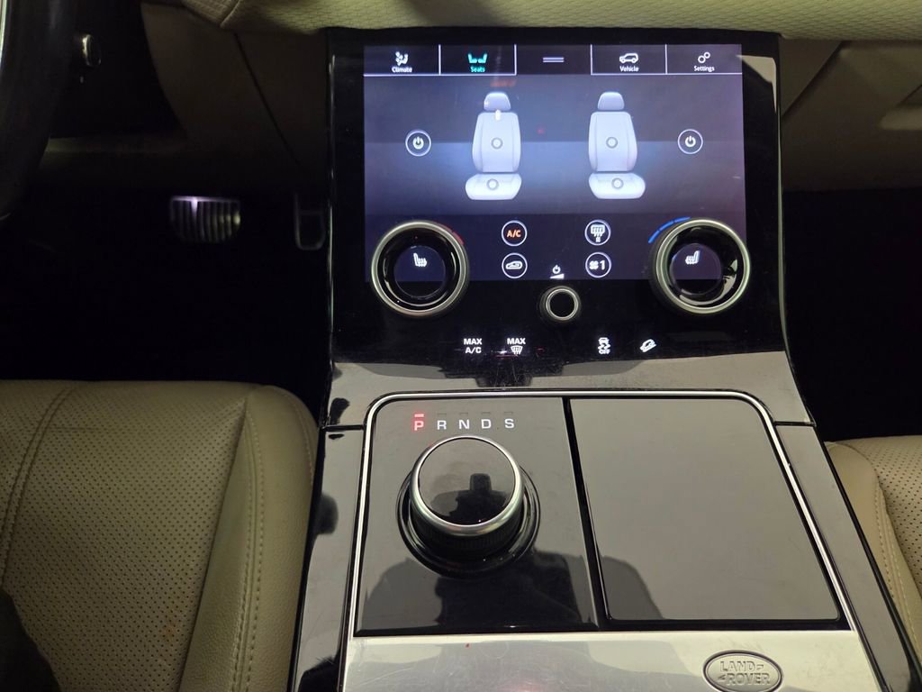 Used 2018 Land Rover Range Rover Velar R-Dynamic SE image 14