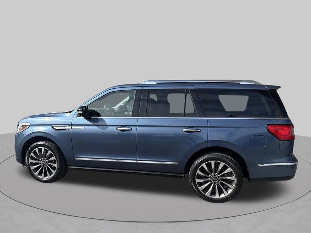 Used 2019 Lincoln Navigator Select w/ Technology Package AWD/4WD image 4