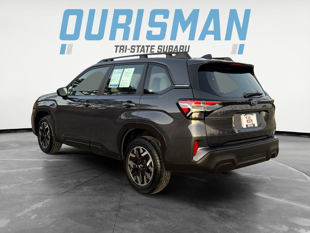 Certified 2025 Subaru Forester image 4
