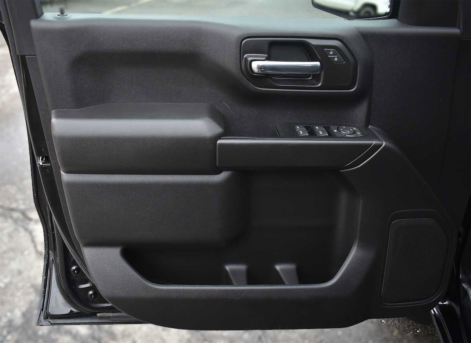 Used 2024 Chevrolet Silverado 1500 Custom image 20