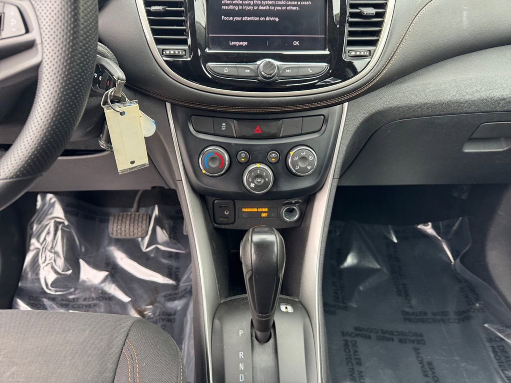 Used 2020 Chevrolet Trax LS FWD image 11