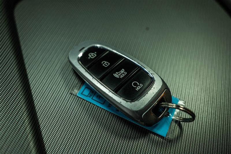 Used 2024 Hyundai Palisade SE image 23