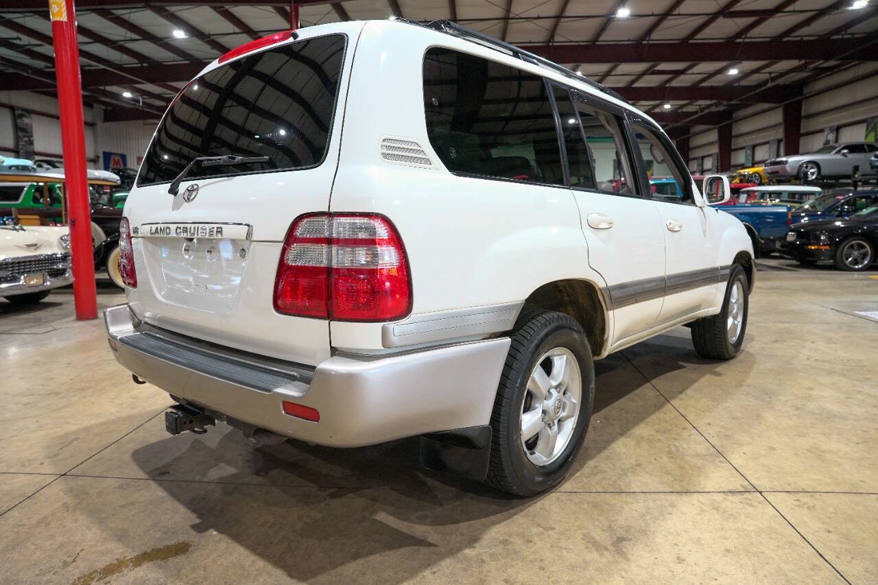 Used 2005 Toyota Land Cruiser AWD/4WD image 8