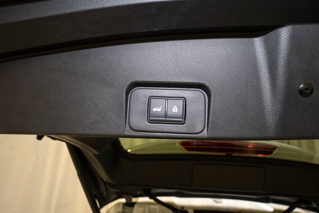 New 2026 Nissan Rogue SV image 7