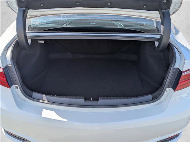 Used 2016 Acura ILX w/ Technology Plus Package image 6