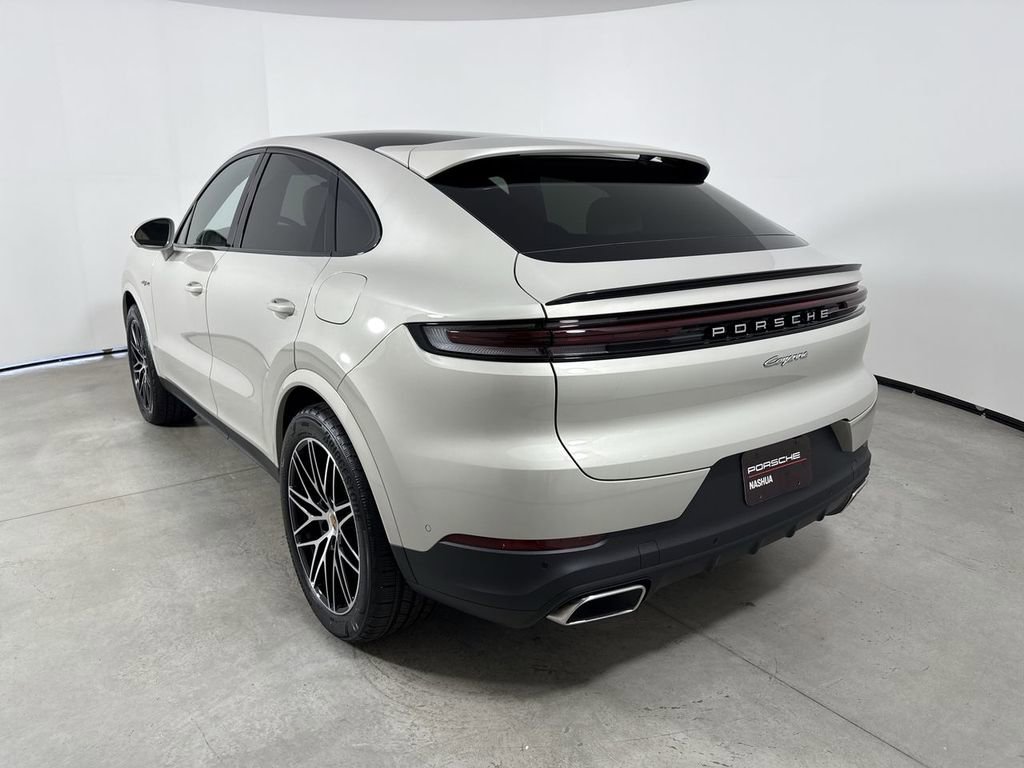 New 2026 Porsche Cayenne image 3