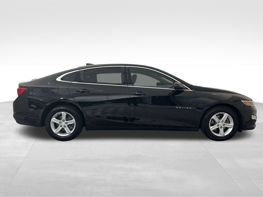 Used 2022 Chevrolet Malibu LS FWD image 7