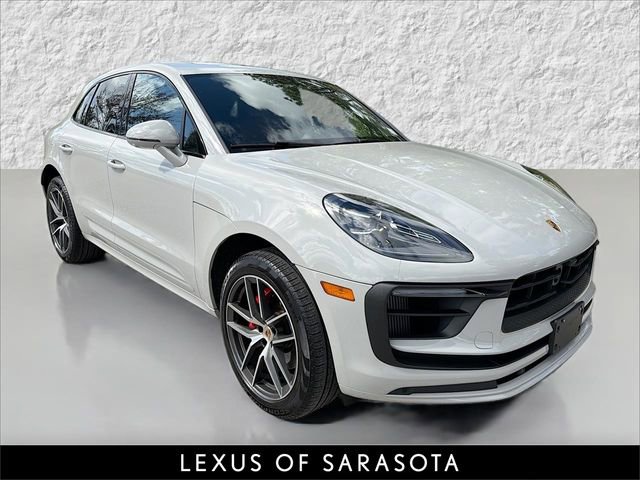 Used 2024 Porsche Macan S image 1