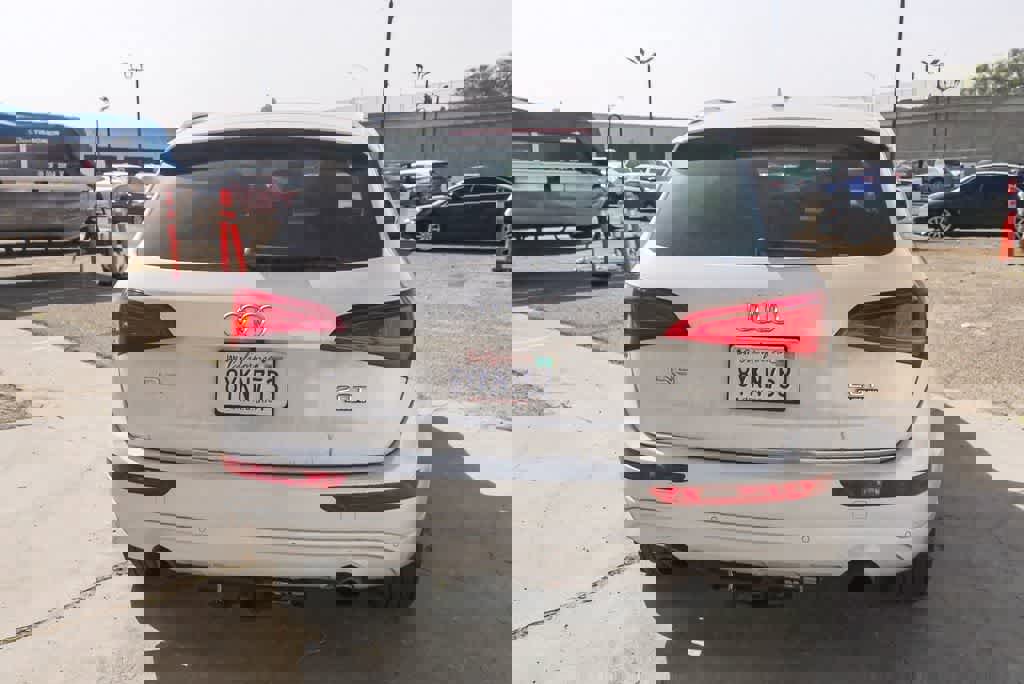 Used 2016 Audi Q5 2.0T Premium Plus w/ Technology Package image 9