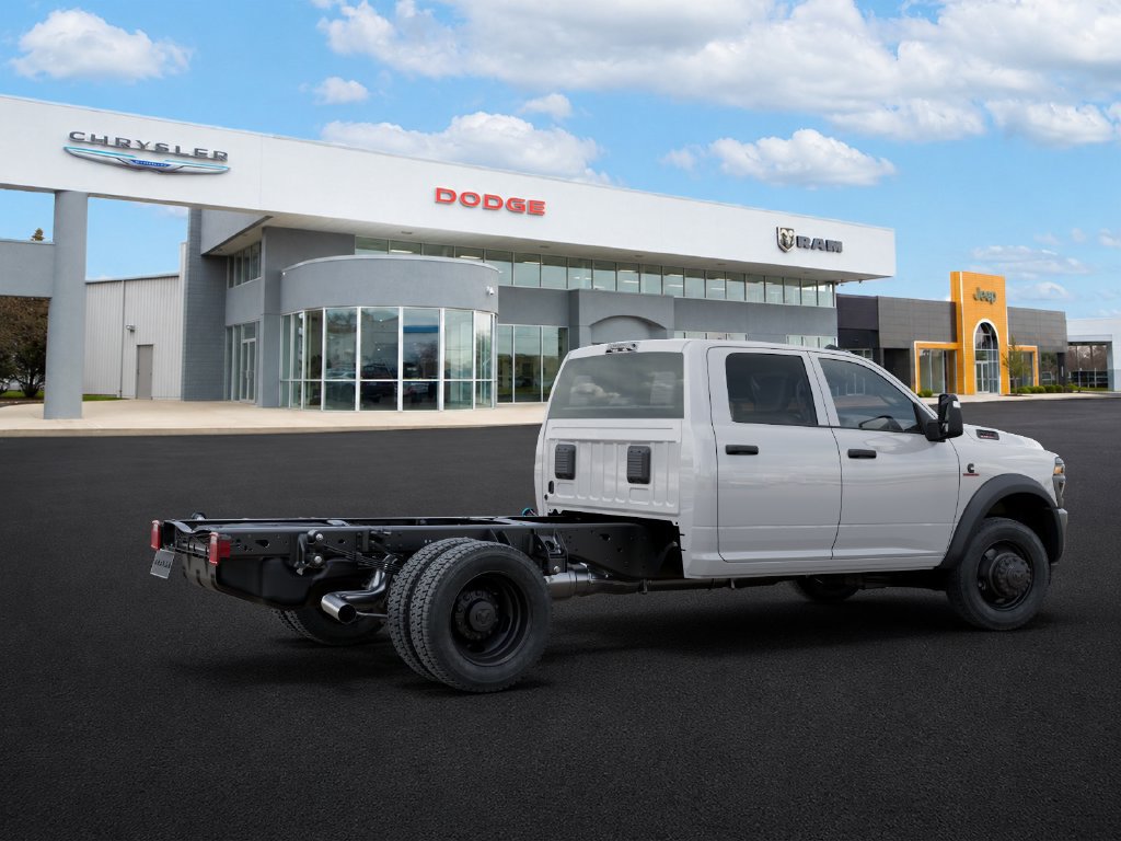 New 2026 RAM 4500 Tradesman AWD/4WD image 4