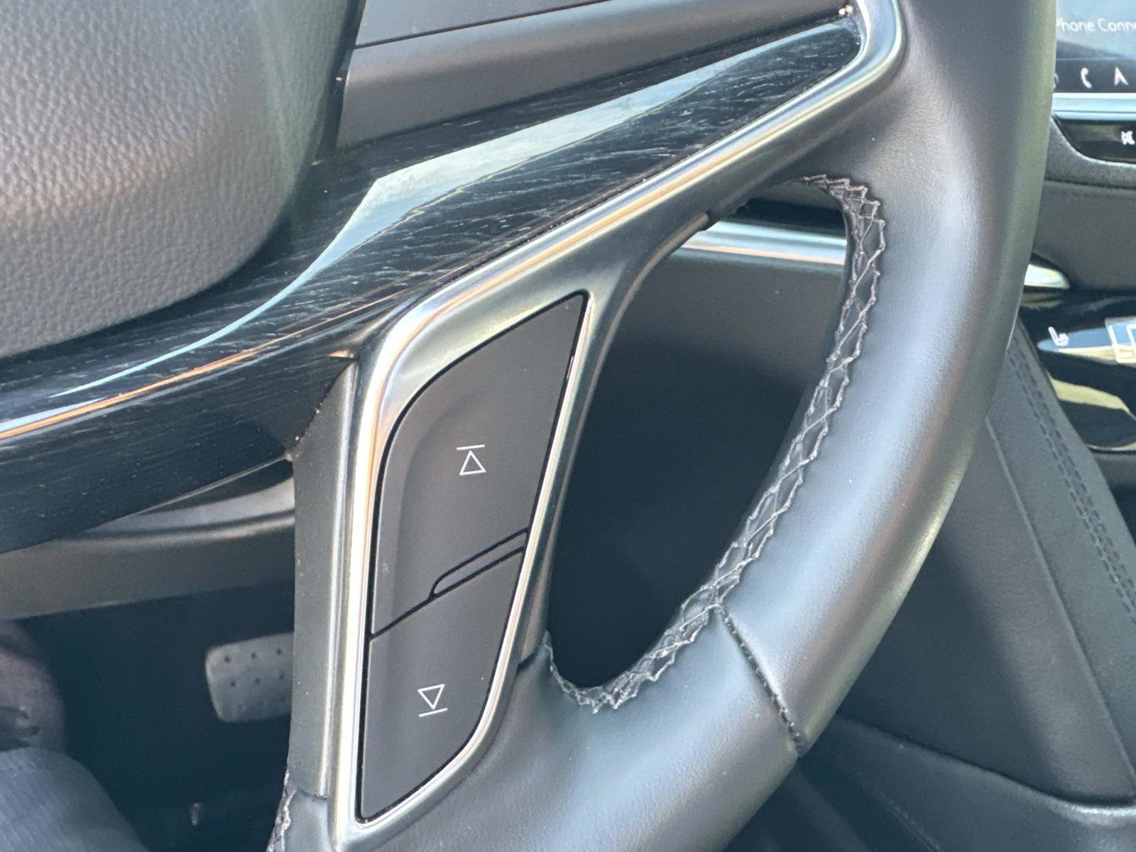 Used 2025 Cadillac XT5 Premium Luxury image 20