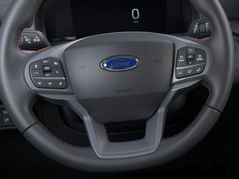 New 2025 Ford Explorer Active w/ Active Comfort Package image 12