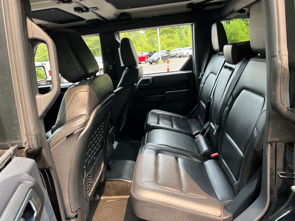 Used 2025 Ford Bronco Badlands w/ Sasquatch Package AWD/4WD image 21