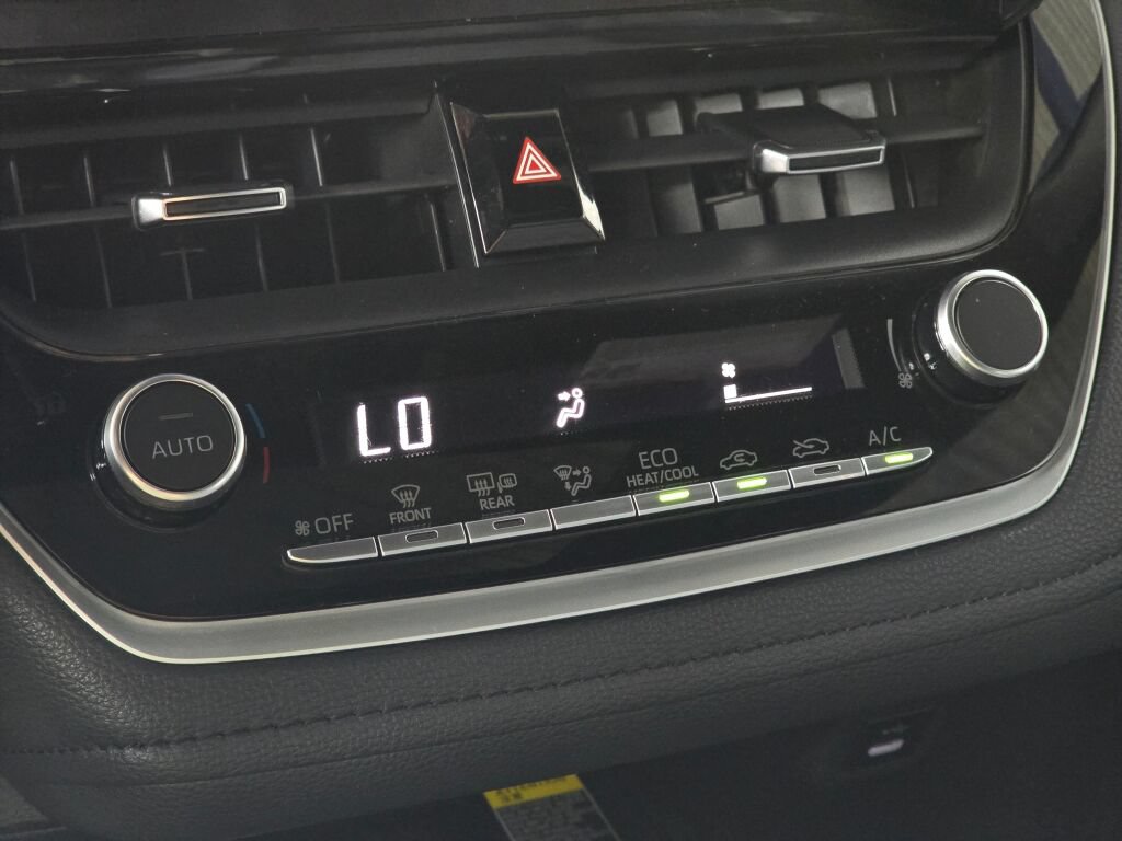 Used 2024 Toyota Corolla XSE FWD image 29