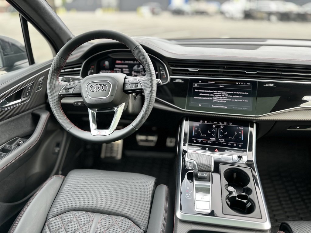 Used 2025 Audi SQ7 Prestige image 12