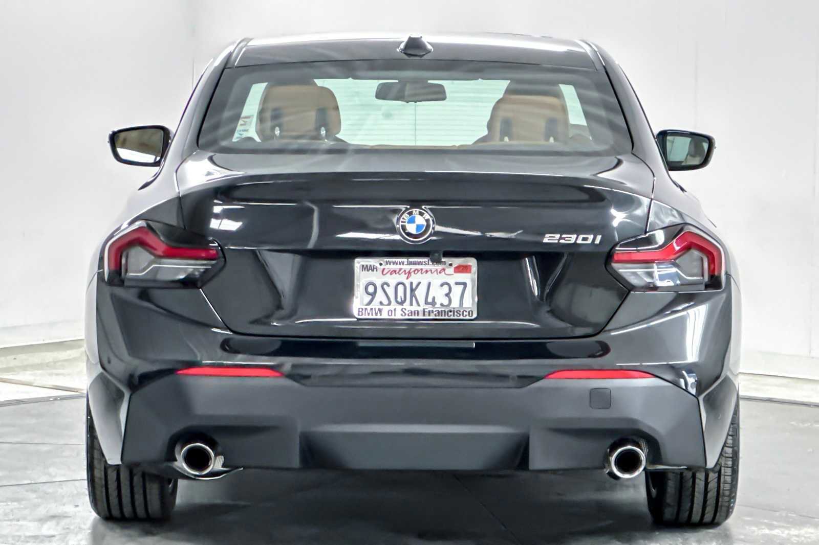 Used 2025 BMW 230i Coupe w/ Premium Package image 7