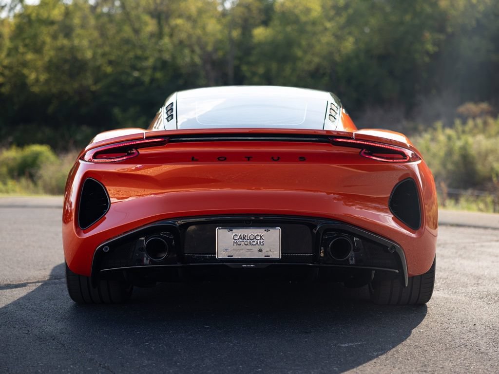 Used 2025 Lotus Emira RWD image 5