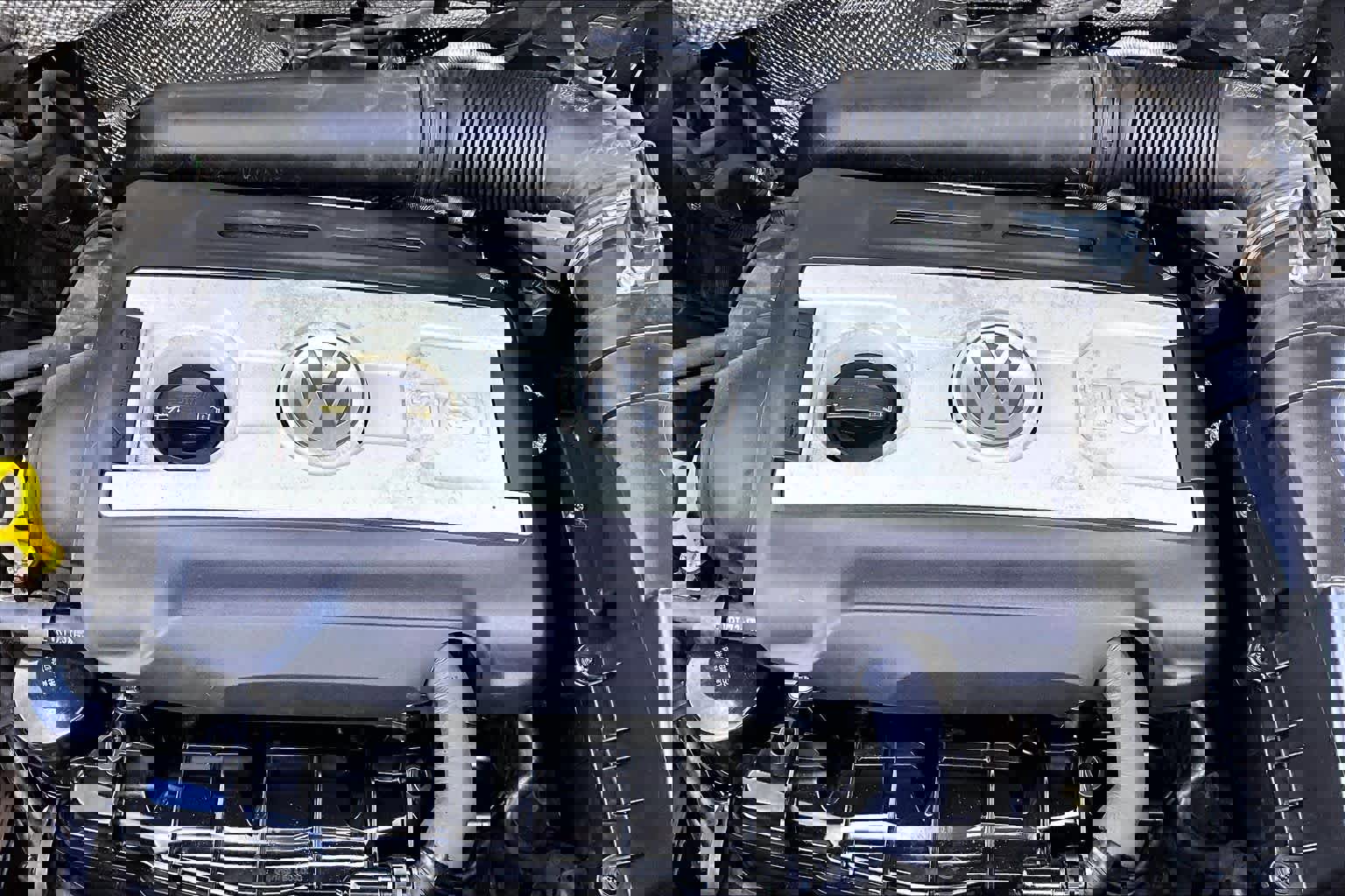 Used 2016 Volkswagen Tiguan S image 32