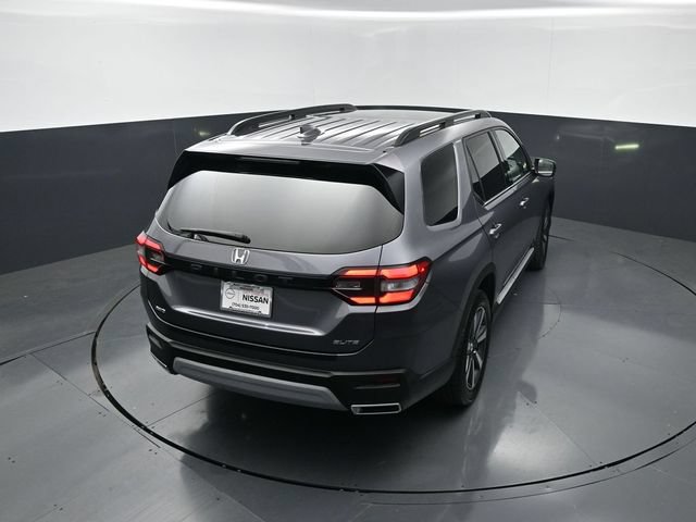 Used 2023 Honda Pilot Elite image 22