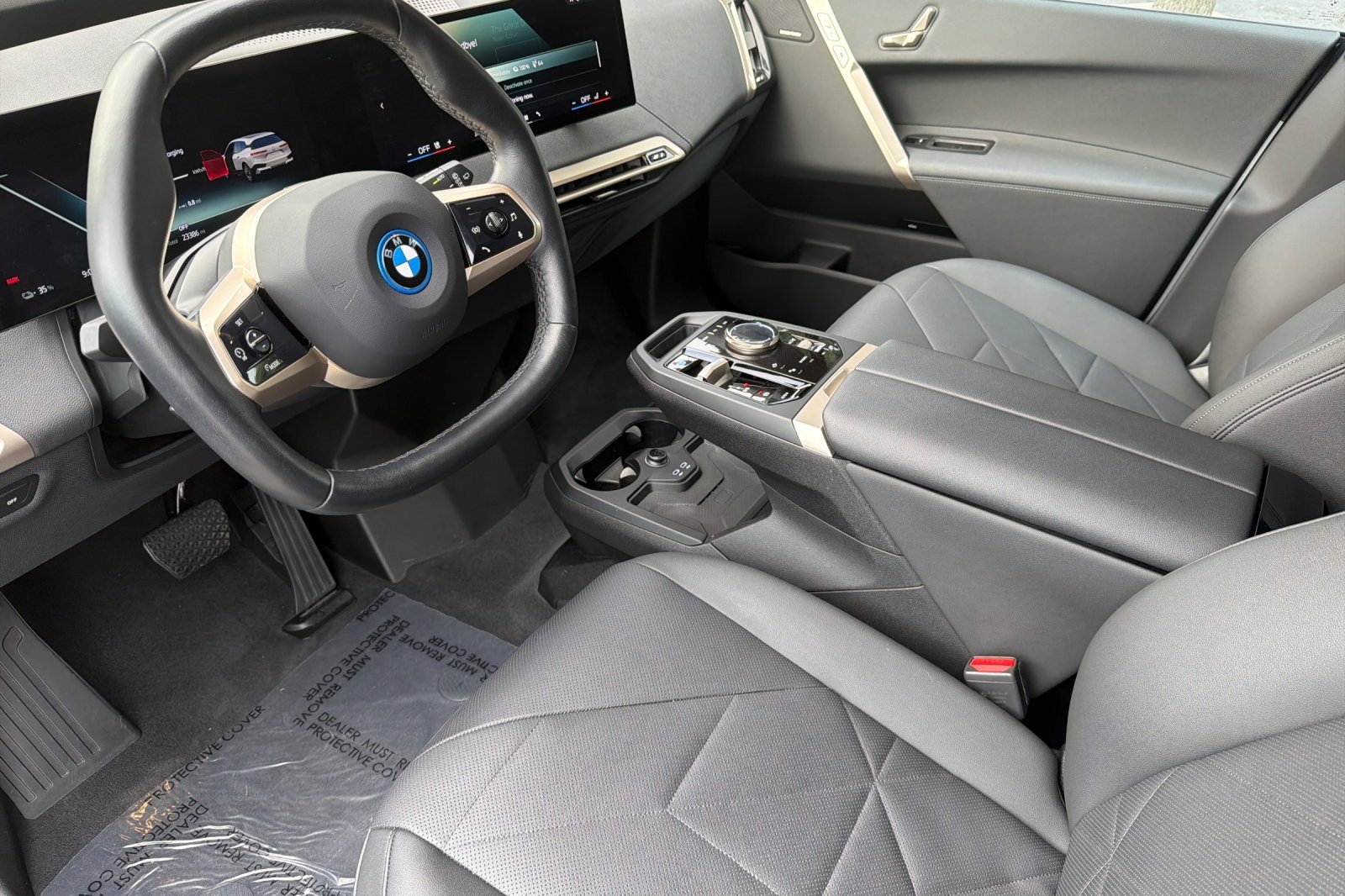 Used 2024 BMW iX xDrive50 w/ Sport Package AWD/4WD image 11