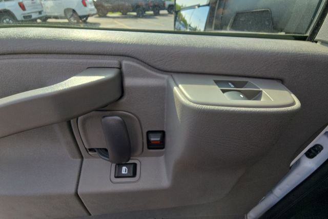 New 2026 GMC Savana 3500 w/ Power Convenience Package RWD image 20