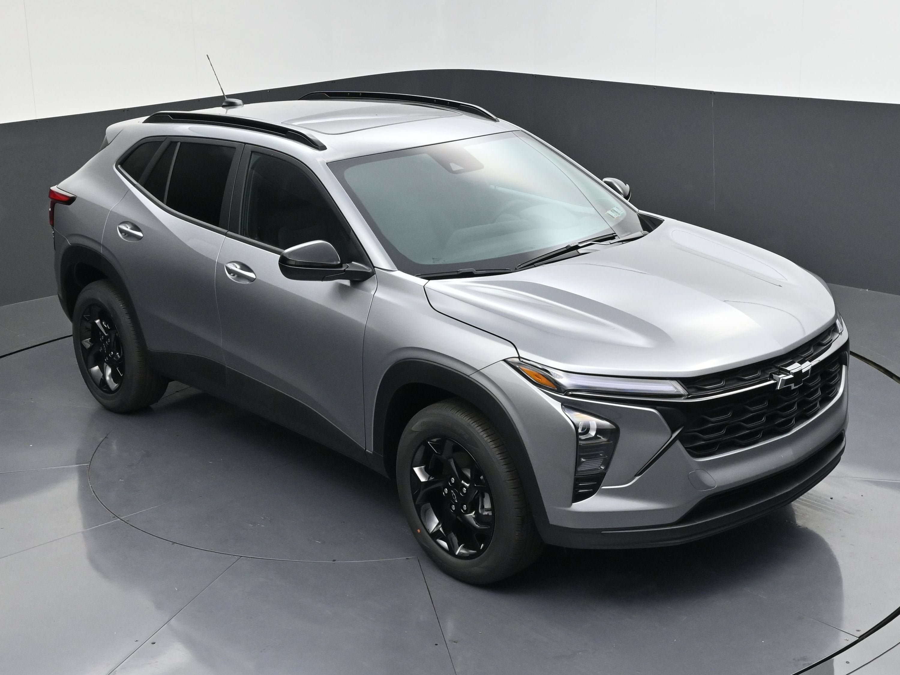 New 2026 Chevrolet Trax LT w/ Sunroof Package FWD image 46