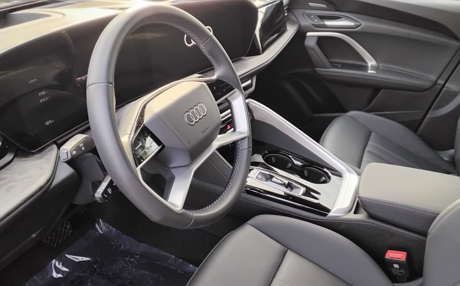 Certified 2025 Audi Q5 Premium Plus w/ Premium Plus image 17