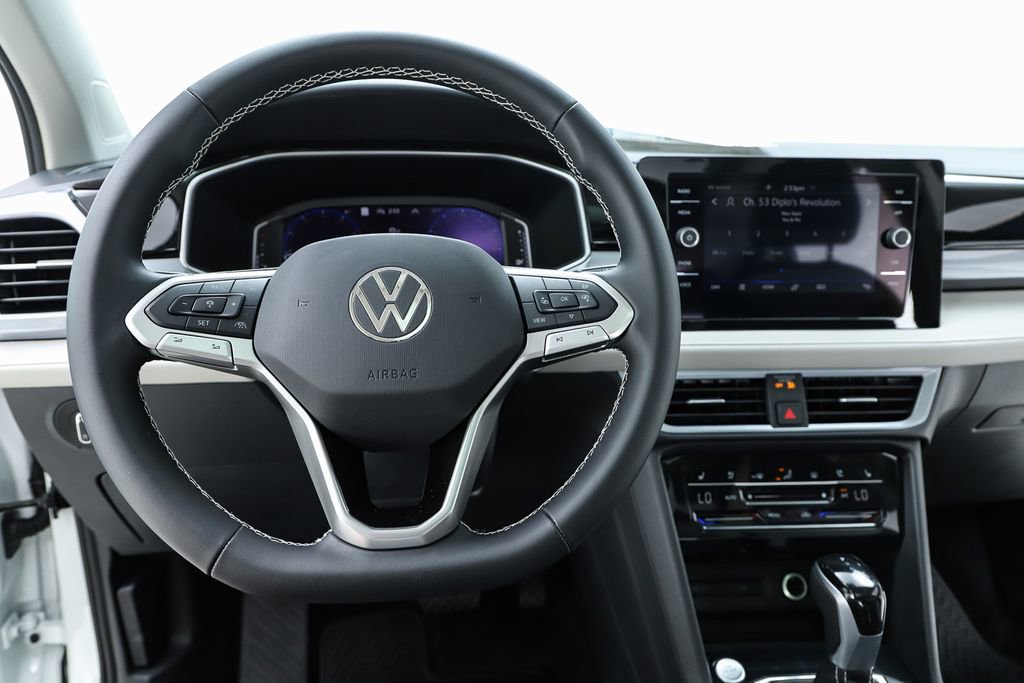 New 2026 Volkswagen Taos SEL image 58