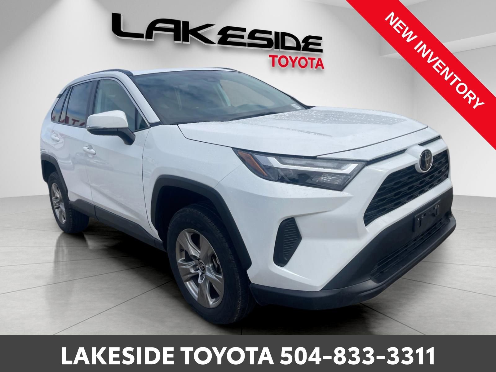 Used 2024 Toyota RAV4 XLE image 9