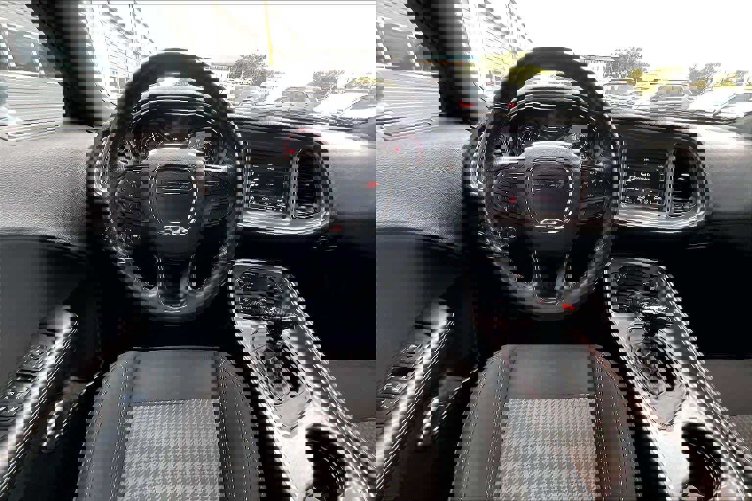 Used 2022 Dodge Challenger SXT w/ Blacktop Package image 5