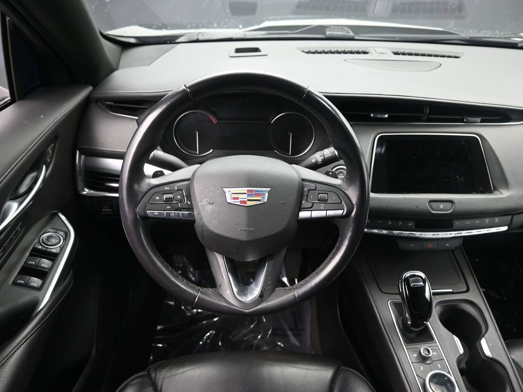 Used 2023 Cadillac XT4 Premium Luxury image 21