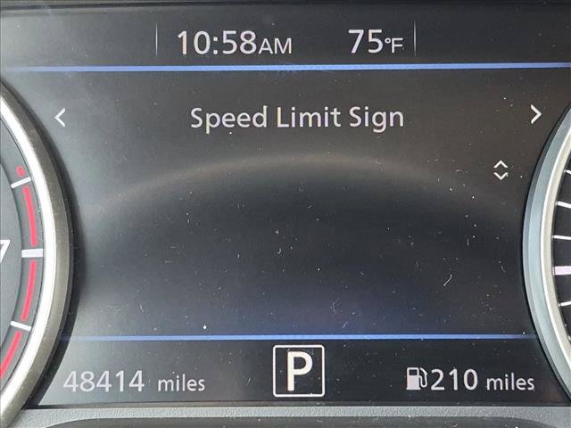 Used 2025 Nissan Sentra SR FWD image 11