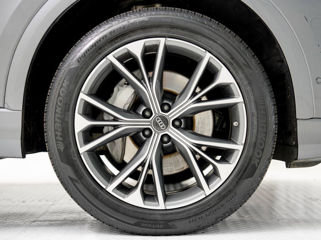 Used 2025 Audi Q8 Premium Plus w/ Premium Plus Package image 27