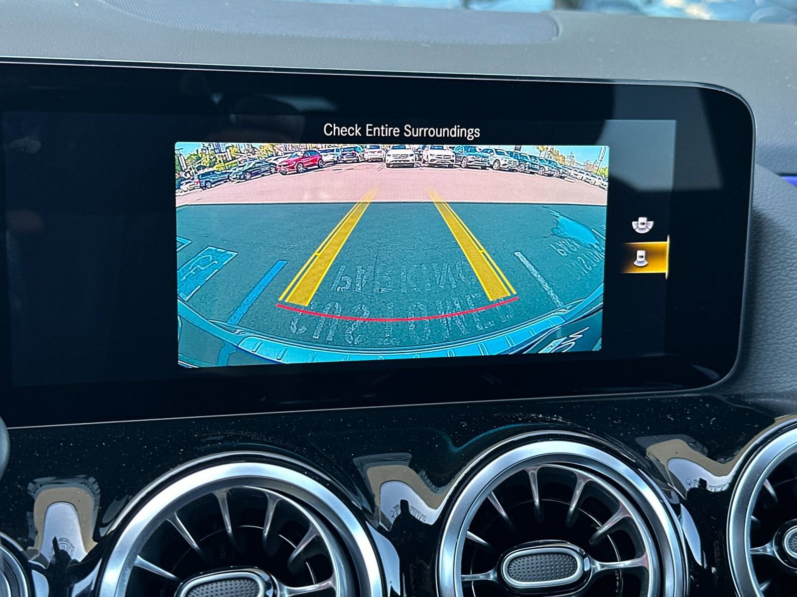 Certified 2022 Mercedes-Benz GLA 250 image 21