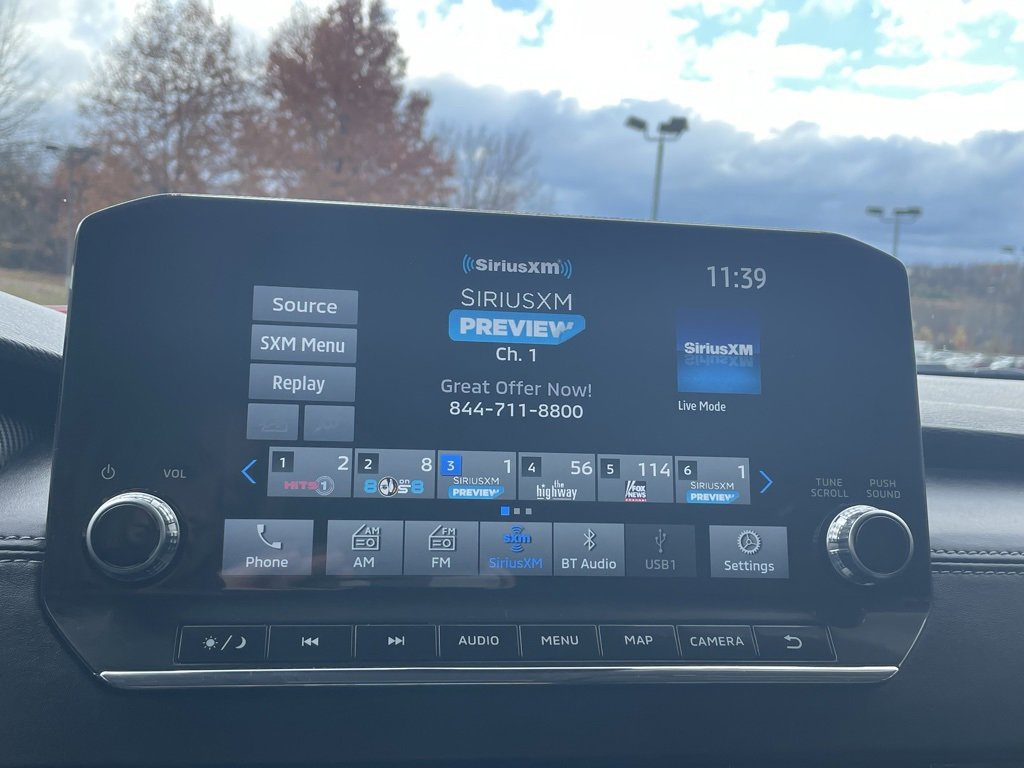 Used 2024 Mitsubishi Outlander SE image 38