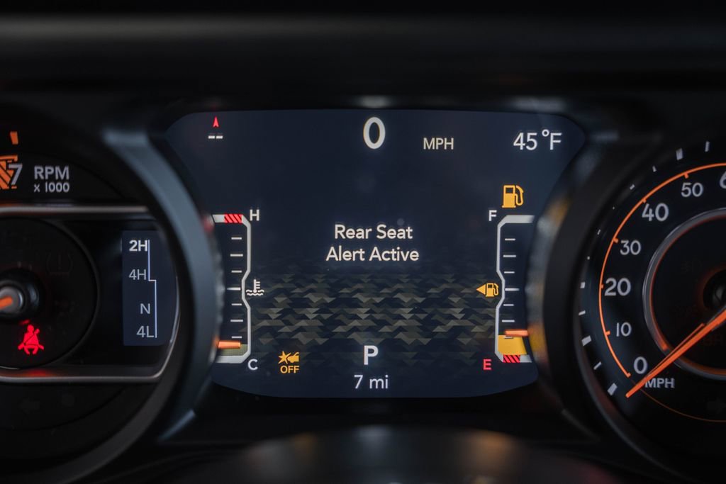 New 2026 Jeep Wrangler Sahara AWD/4WD image 40