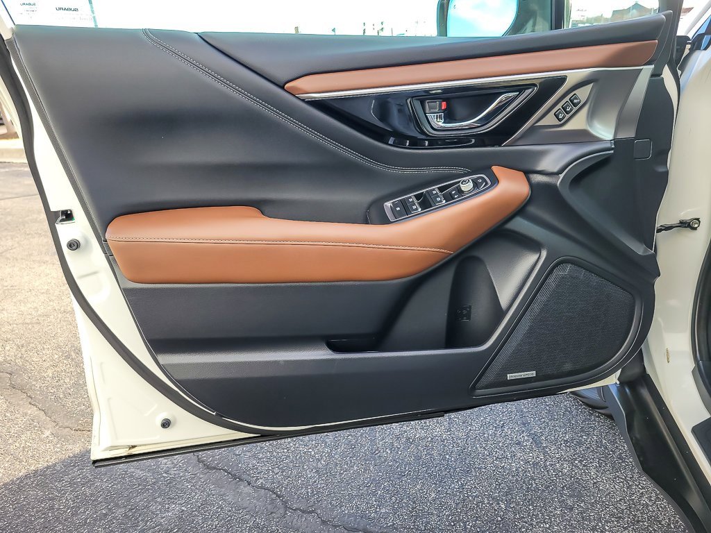 Certified 2020 Subaru Outback Touring w/ Popular Package #2 image 16